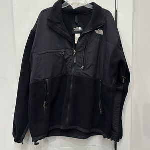 The North Face Men’s XL Black Fleece Jacket